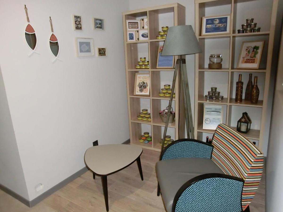 Hotel Sur Le Quai Порт Вендрес Екстериор снимка